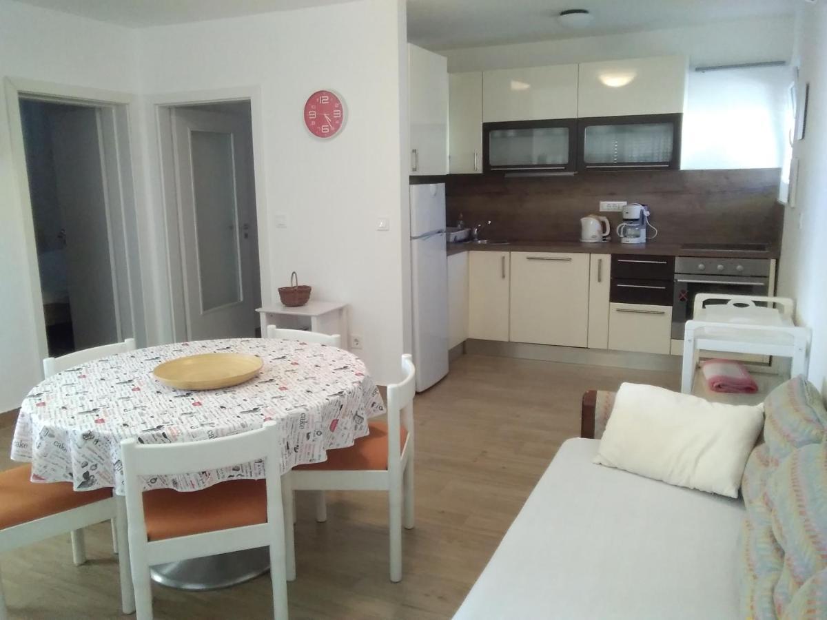 Apartmani Mateo Primošten Zewnętrze zdjęcie